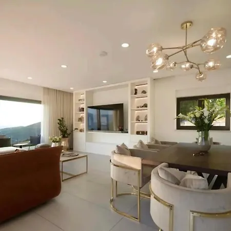 Villa Arina